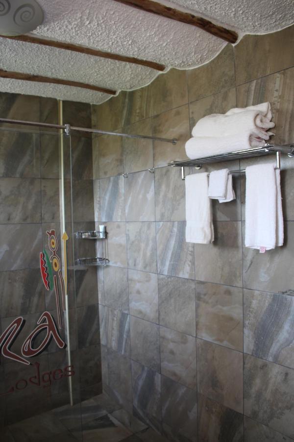 Afrika Lodges Voi المظهر الخارجي الصورة